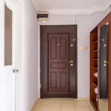 Centrally Located Spacious Modern Flat In Bakirkoy Daire *